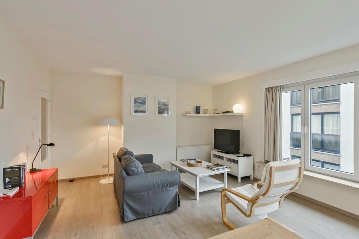 Huswell - Lovely Family Apartment 50 Meters From The Sea De Haan Exteriör bild