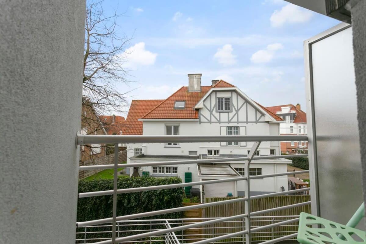 Huswell - Lovely Family Apartment 50 Meters From The Sea De Haan Exteriör bild